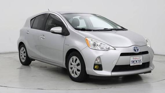TOYOTA PRIUS C 2014 JTDKDTB39E1560350 image